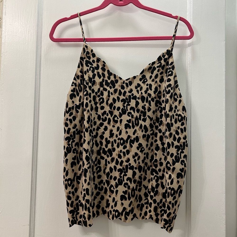 Halogen leopard top